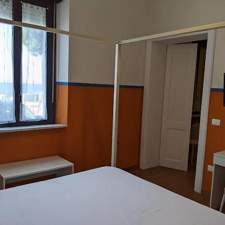 Mola Mola House Villa San Giovanni