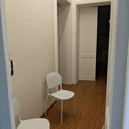 Apartment Mola Mola House *